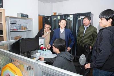 智慧防疫新突破 上海交大團(tuán)隊(duì)為騰訊健康碼開發(fā)人臉識別技術(shù)，榮獲上海科技進(jìn)步特等獎